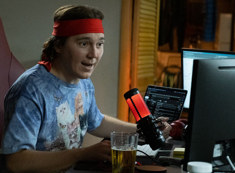 Craig Gillespie’s ’Dumb Money’ Is Worth The Time and Investment