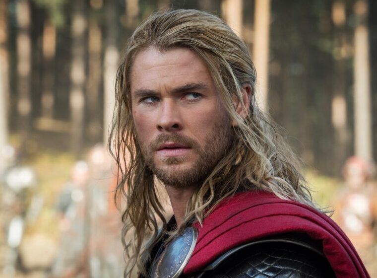 Chris Hemsworth as Thor in Thor: The Dark World | Agents of Fandom