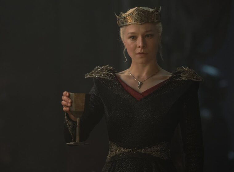 Rhaenyra holding up her cup in the House of the Dragon Season 2 Finale | Agents of Fandom