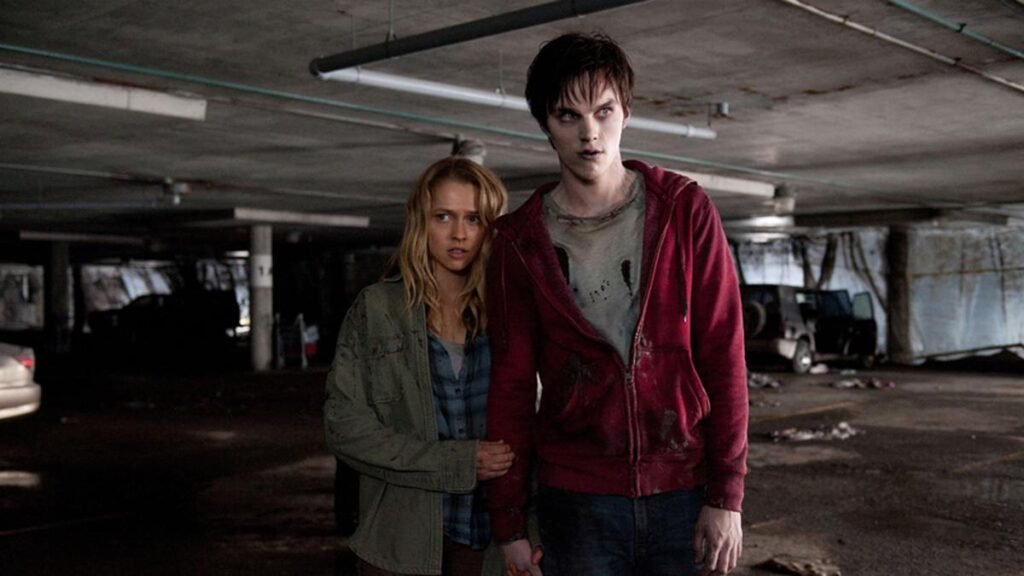 Halloween Hits: Julie and R in a parking garage, a little more than not-so-scared in Warm Bodies - Agents of Fandom