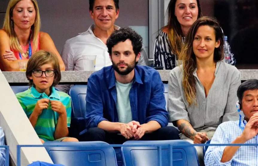 Penn Badgley and Domino Kirke, and her son Cassius, take in a Knicks game | Agents of Fandom