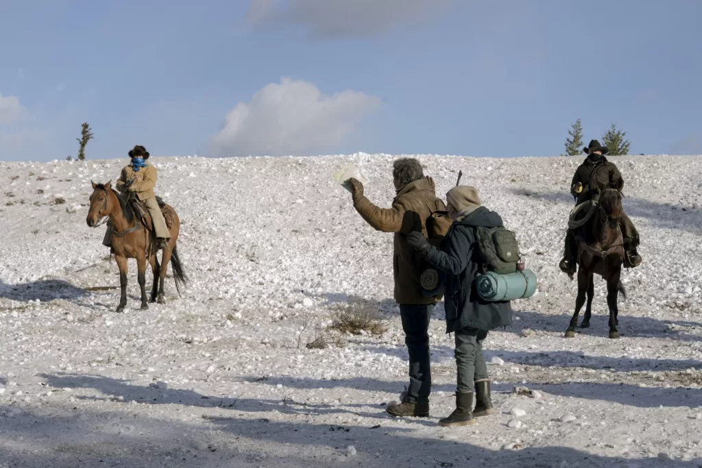 Joel and Ellie encounter an interesting welcome party when arriving in Wyoming | Agents of Fandom