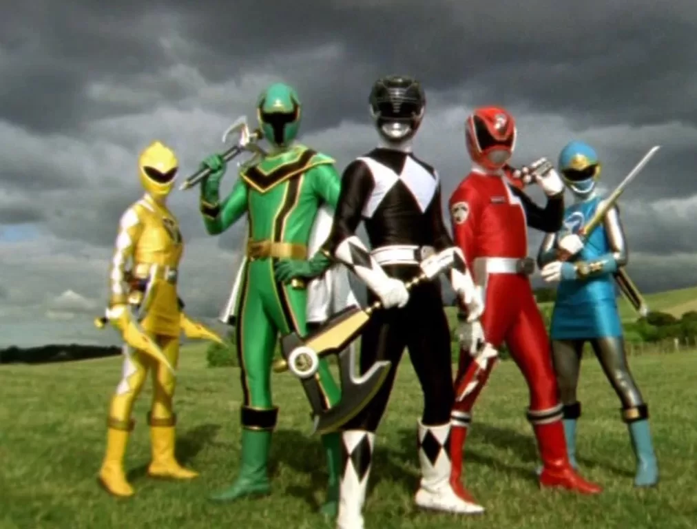 The team of Yellow, Green, Black, Red and Blue "Retro Rangers" were featured in the "Once A Ranger" episode of Power Rangers Operation Overdrive | Agents of Fandom