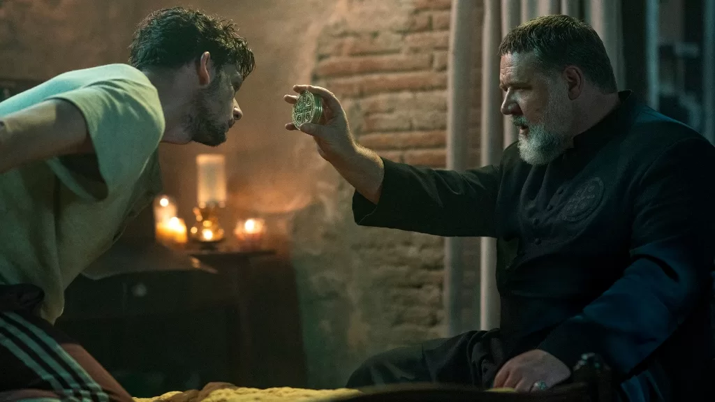 Russell Crowe as Fr Gabriele Amorth in the pope's exorcist |  Agents of Fandom
