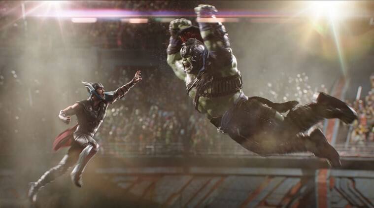 Top 8 best MCU fight scenes Thor (Left) and Hulk (Right) in a battle arena in Thor: Ragnarok | Agents of Fandom