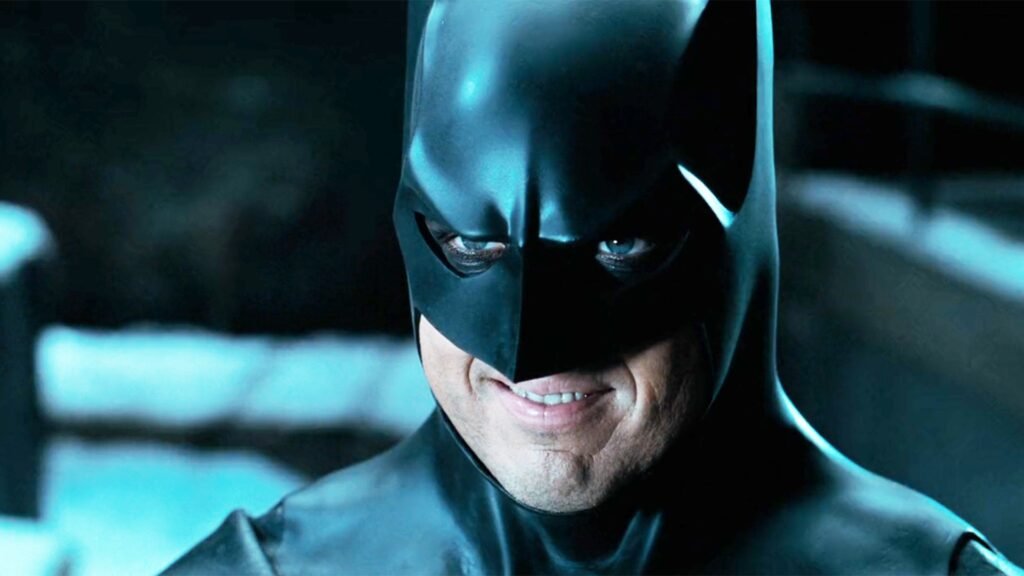 Michael Keaton as Batman in 'Batman Returns' (1992) | Agents of Fandom