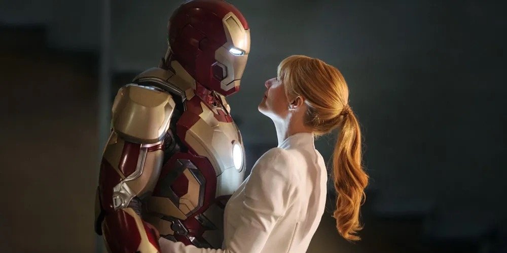 Pepper Potts with the MK. 42 armor in Iron Man 3 | Agents of Fandom