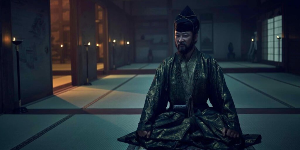 Tadanobu Asano as Kashigi Yabushige sitting on the floor in Shogun | Agents of Fandom