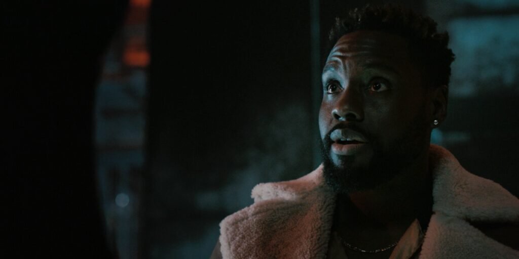 Dayo Okeniyi as Leighton Vance making a face of surprise in Dark Matter Episode 5 | Agents of Fandom