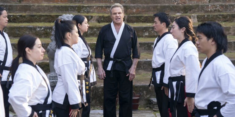 John Kreese teaches a new batch of fighters in Cobra Kai Season 6 Episode 3 | Agents of Fandom