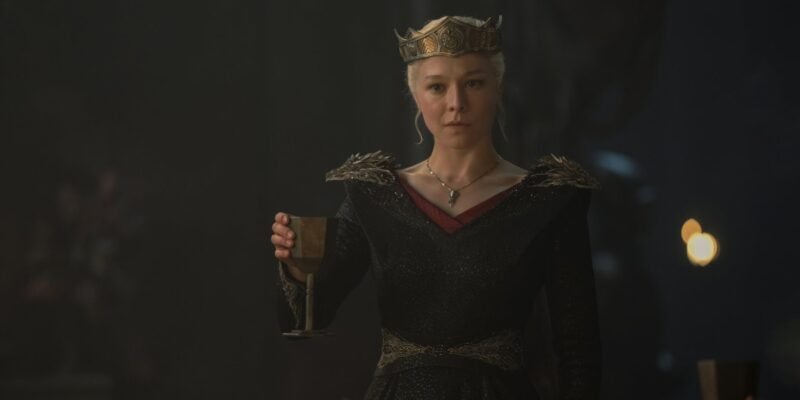 Rhaenyra holding up her cup in the House of the Dragon Season 2 Finale | Agents of Fandom