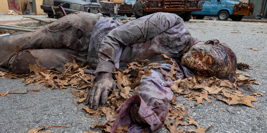 The infected laced throughout New York City in The Walking Dead: Dead City Season 2 | Agents of Fandom