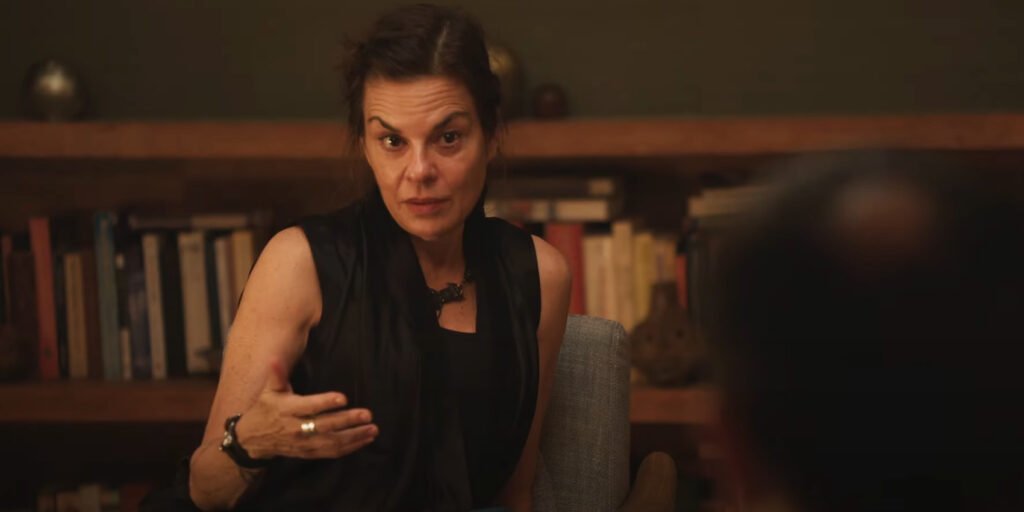 Dr. Orna Guralnik getsuring her hand to get a patient to open up on Couples Therapy | Agents of Fandom
