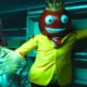 A man with a knife and a red masked king in “Fun Size” in ‘V/H/S/Halloween’ | Agents of Fandom