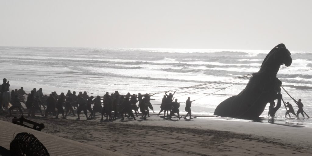 Trojan soldiers bring the Trojan Horse inside their walls | Agents of Fandom