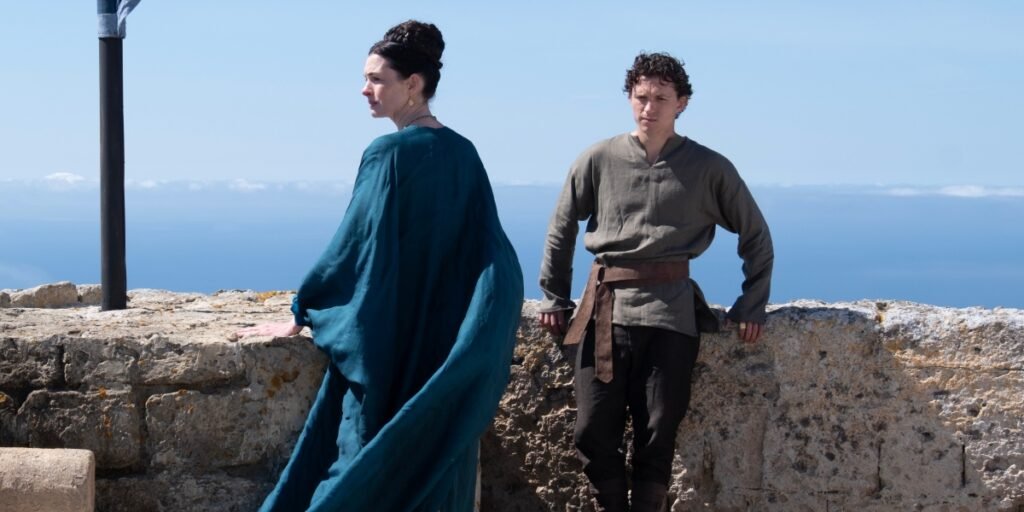Anne Hathaway and Tom Holland are highlights of The Odyssey | Agents of Fandom