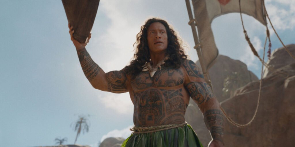 Dwayne Johnson as Maui holding the boat in Moana | Agents of Fandom